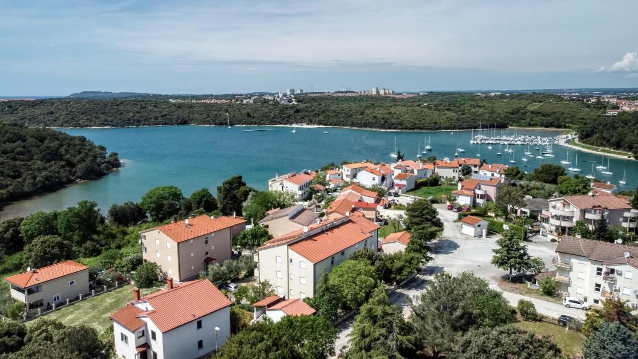 Apartmets Slavica 1644 班约勒 外观 照片