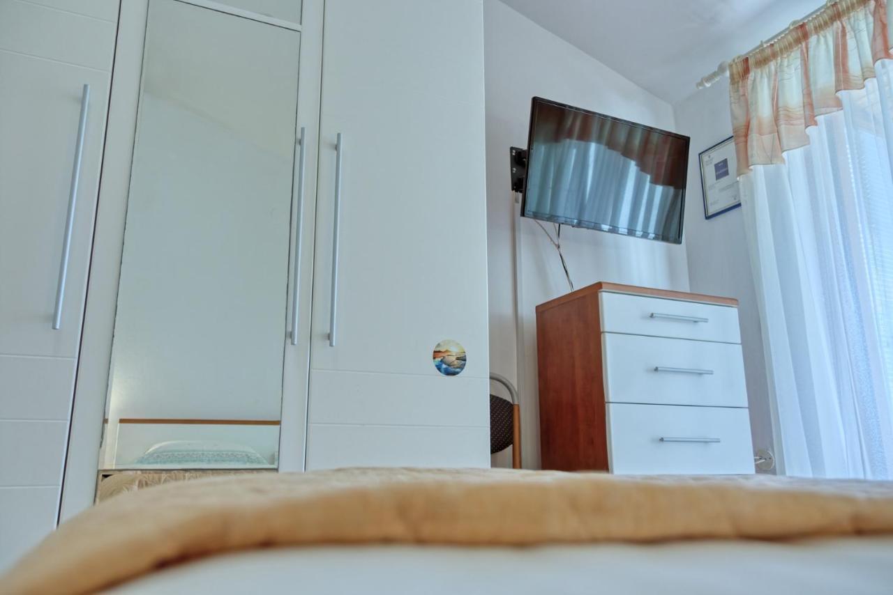 Apartmets Slavica 1644 班约勒 外观 照片